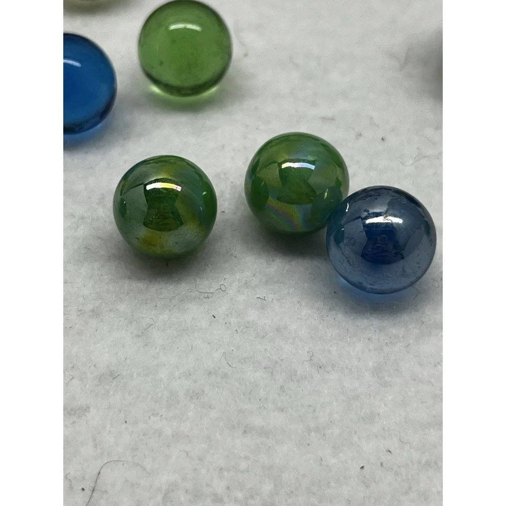 Lot of 31 Marbles -Multiple Sizes & Colors Swirls Frit Cats Eye + Shooters + Bag